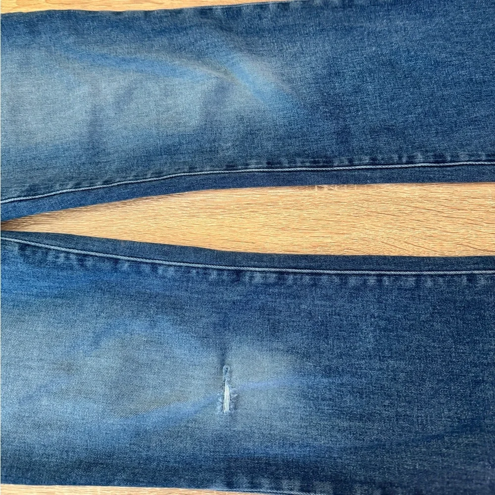 PAIGE‎ High Rise Laurel Canyon Aegean Distressed Blue Wash Flare Jeans Size 28